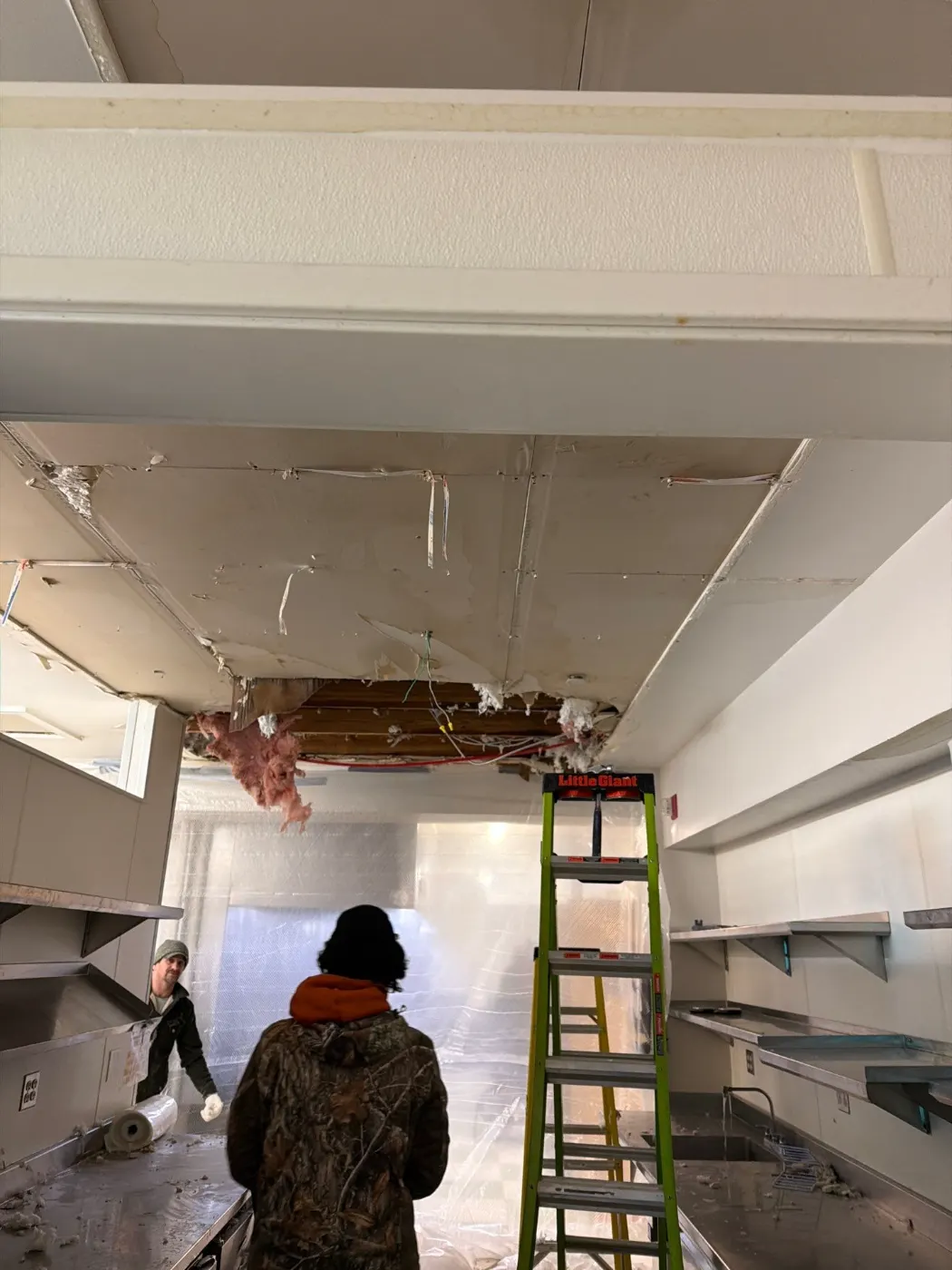 Thermal imaging during water damage assessment in Lake Forest residence